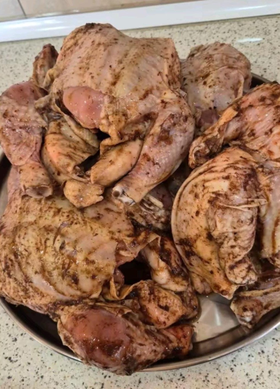 Çiy ləvəngi dolu kuban toyuğu